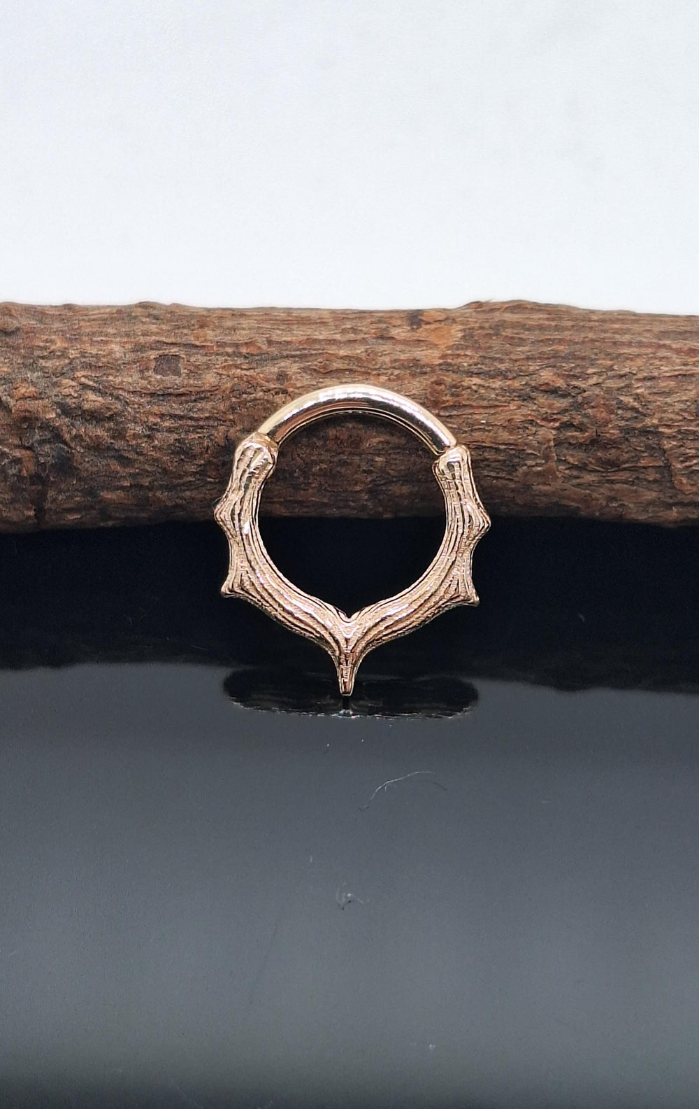 Wood Grain Textured Septum Clicker 14k Solid Gold