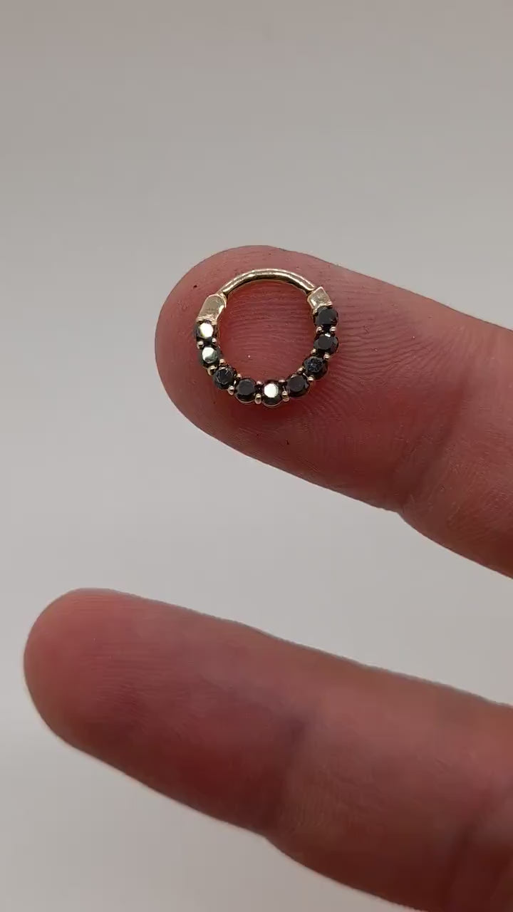Black Diamonds Conch 14 k gold