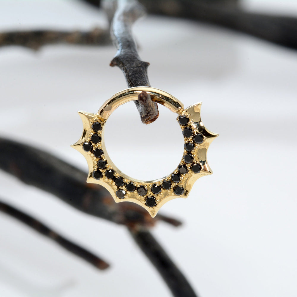 Spiky Diamonds
