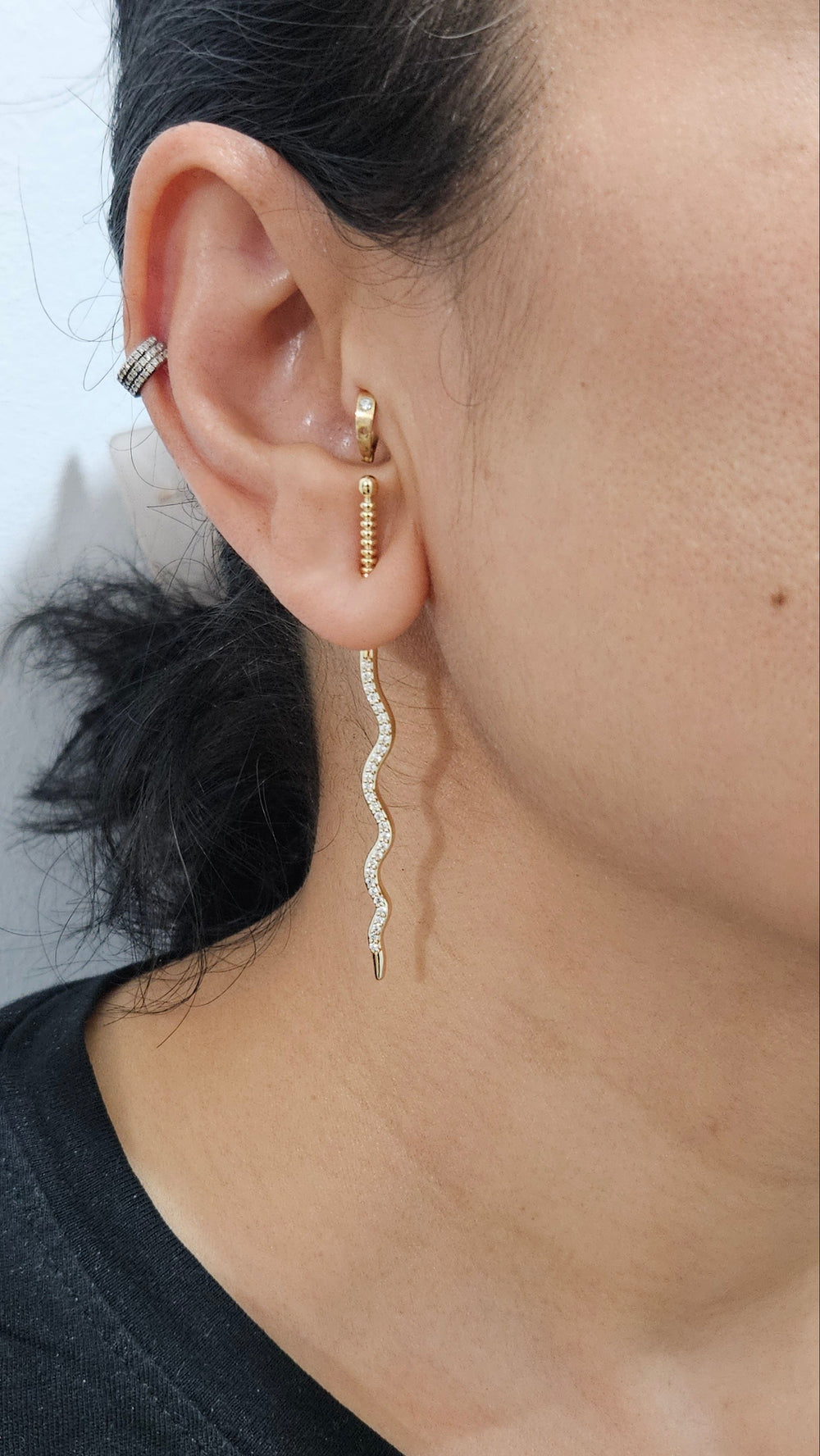 14k Gold Earlobe Snake Dangle Earring White Diamonds