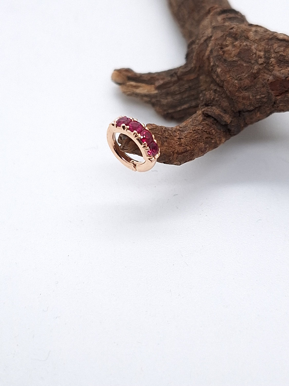 White Diamonds Conch