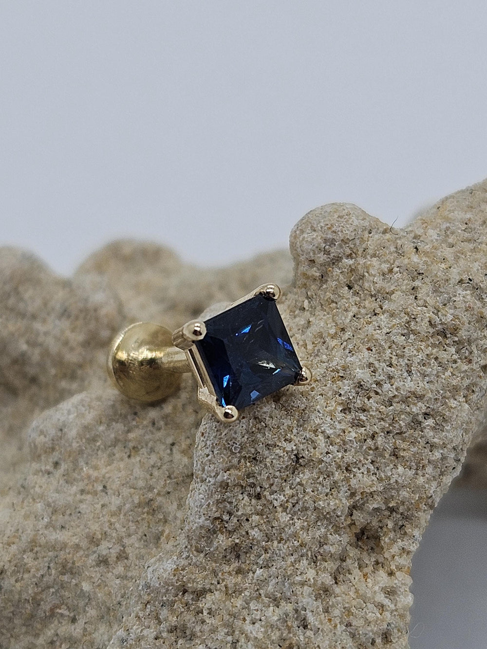 14k Solid Gold Labret Earring With Blue Sapphire | Square-Cut Flat Back Stud for Carttilage,Helix,Lobe